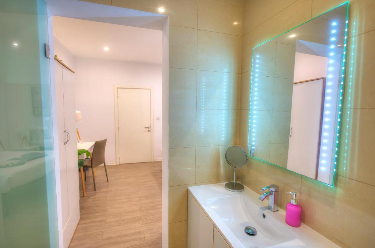 סליאמה Spacious 4 Bedrooms With Sea View Balcony Goslm-3 מראה חיצוני תמונה